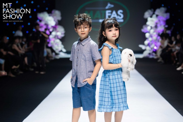 Hai mẫu nhí Quỳnh Chi và Tuấn Anh gây ấn tượng tại MT Fashion Show 2024