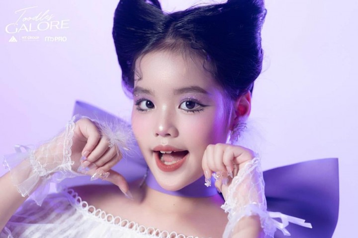 Mẫu nhí Trang Thư - tài năng nhí với đam mê thời trang